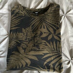 Lightly worn Express floral shirt.